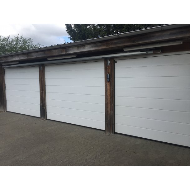 LPU 42 M-Profil med Woodgrain overflade