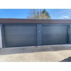 Hrmann rets Port Tilbud med M-Profil og Woodgrain Overflade