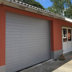 LPU 42 S-profil med Woodgrain overflade 